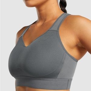 🆕GYMSHARK Lightweight High Support Sports Bra, Size Small